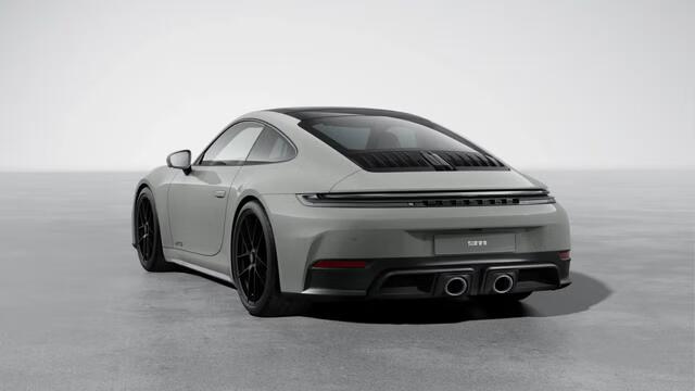Porsche 911 Carrera 4 GTS