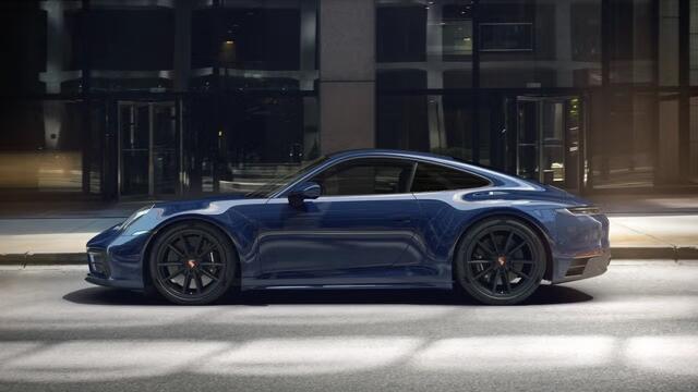 Porsche 911 Carrera GTS