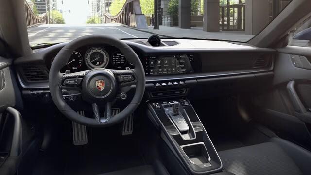Porsche 911 Carrera GTS