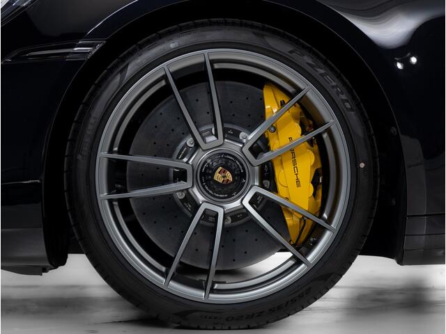Porsche 911 Turbo S