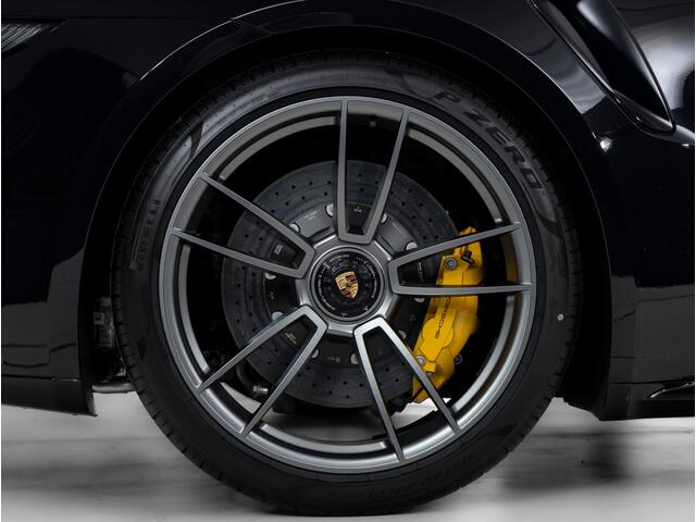 Porsche 911 Turbo S