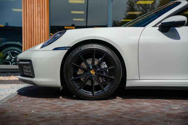 Porsche 911 Cabrio 3.0 Carrera Sportuitlaat Stoelverw. Camera LED 21''LM