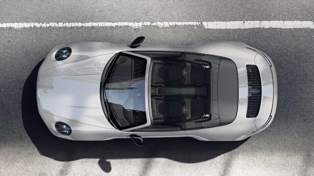 Porsche 911 Carrera 4 GTS Cabriolet