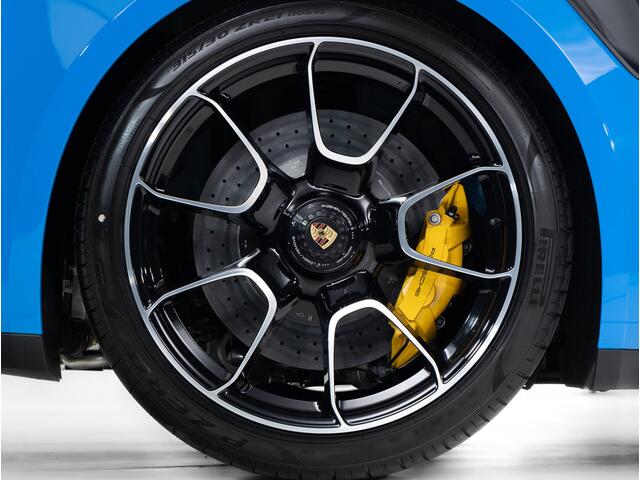 Porsche 911 Turbo S