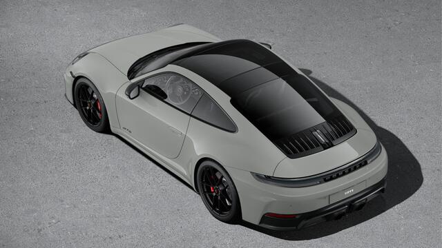 Porsche 911 Carrera 4 GTS