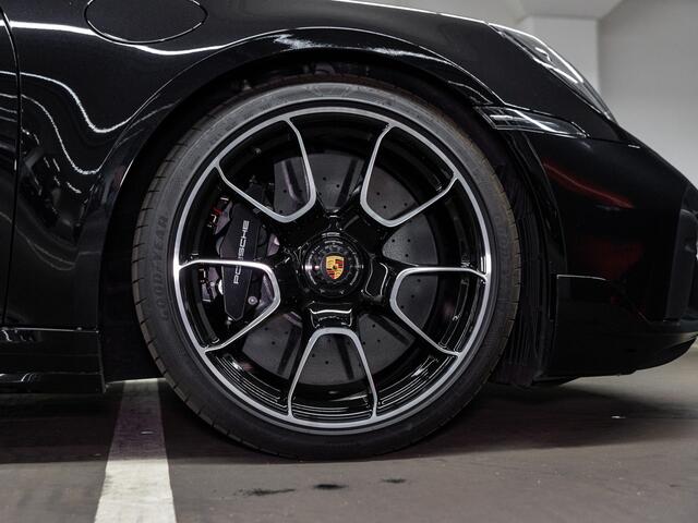 Porsche 911 Turbo S