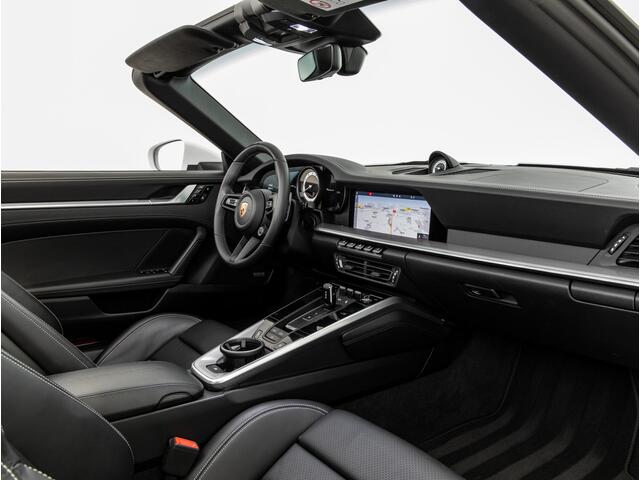 Porsche 911 Carrera 4S Cabriolet