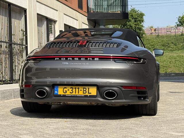 Porsche 911 Cabrio 3.0 Carrera 4 S Approved 2-2027 Lift SportChrono Achteras PDLS SportDesign 20''/21'' Surround View