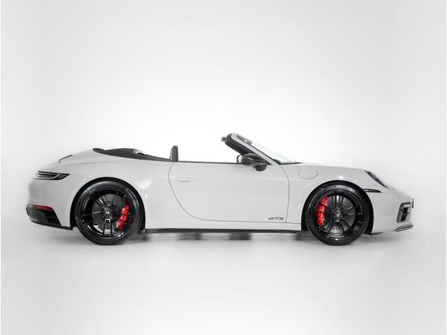 Porsche 911 Carrera 4 GTS Cabriolet