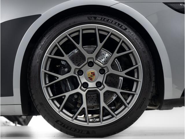 Porsche 911 Carrera