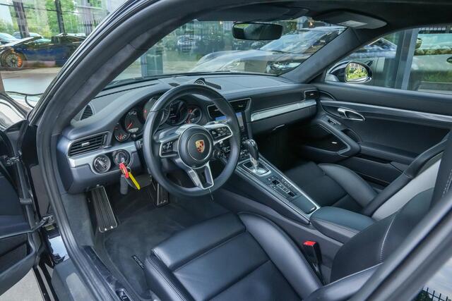Porsche 911 Carrera S 3.0 420pk |dealer onderhouden|panoramadak|meesturende achteras|PDCC|PDLS|sportstoelen 18-voudig|Bosé|sport chrono|sportuitlaat|Apple Carplay|