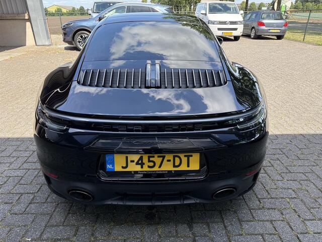 Porsche 911 3.0 Carrera 4 S