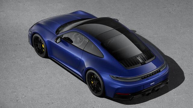Porsche 911 Carrera 4 GTS