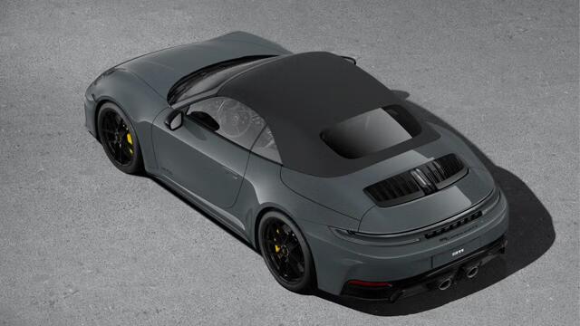 Porsche 911 Carrera 4 GTS Cabriolet