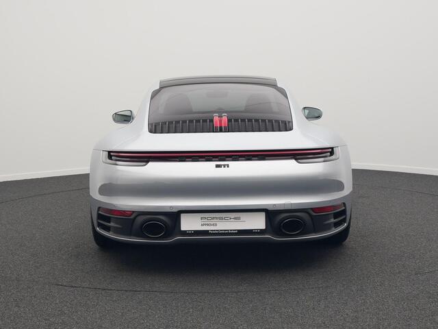 Porsche 911 Carrera