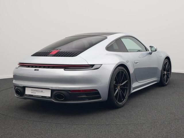 Porsche 911 Carrera