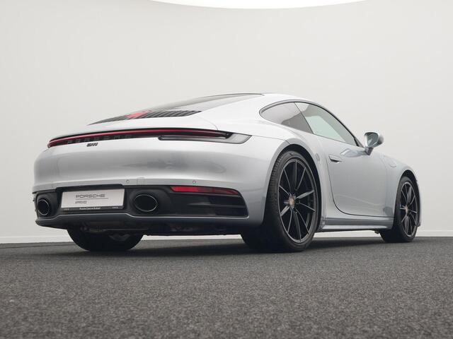 Porsche 911 Carrera