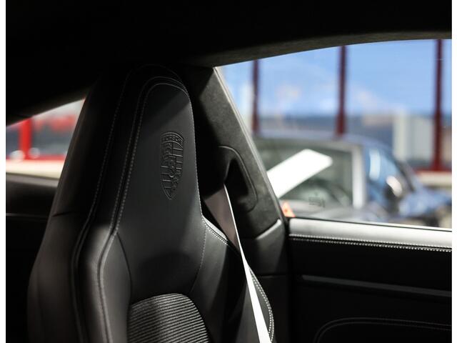 Porsche 911 4.0 GT3 Touring | Arctic Grey - Sport Chrono - Lift