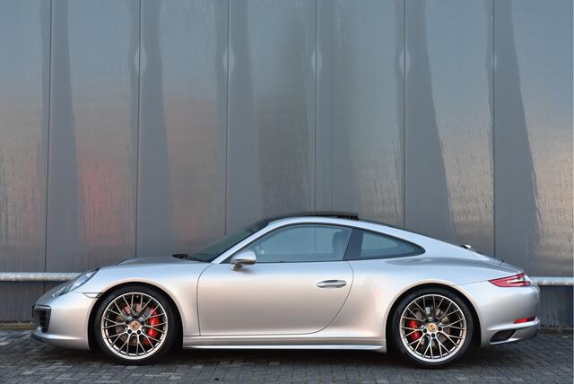 Porsche 911 991 MK2 3.0 Carrera 4S sportdesign