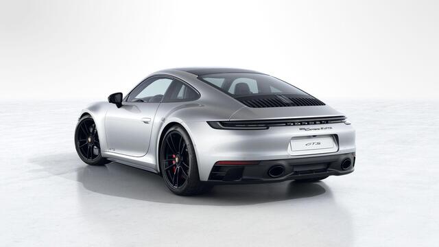 Porsche 911 Carrera 4 GTS