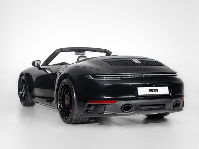 Porsche 911 Carrera 4 GTS Cabriolet