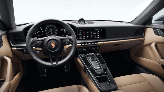 Porsche 911 Carrera GTS