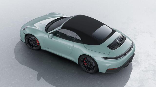 Porsche 911 Carrera 4 GTS Cabriolet