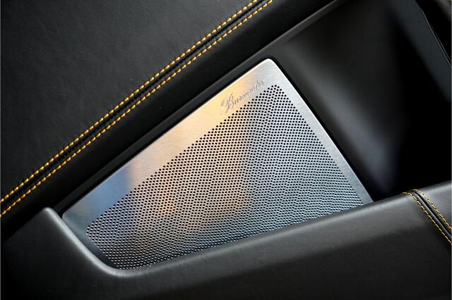 Porsche 911 3.0 Carrera 4 GTS 353kW/480pk Aut8 AERO PAKKET + INNODRIVE + PANODAK + SPORT CHRONO + LIFT + BURMESTER + 18-WEG STOELEN + PDLS+ + ACHTERASBESTURING + STOELVERWARMING&-VENTILATIE + STUURVERWARMING + 360 CAMERA + HOMELINK + PARKSENSOREN + 20" LM-VELGEN!