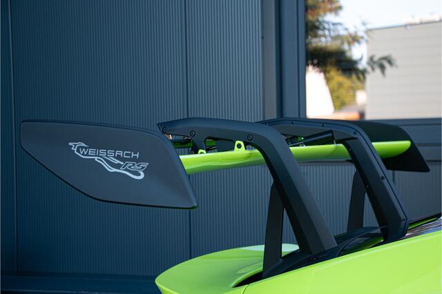 Porsche 911 Porsche 911 4.0 GT3 RS | (ExportPrice) | Weissach | PTS | VAT | Ceramic PCCB | Lift | Exclusive Manufaktur Acid Green ¤16,539 PTS | Bose Sound | Sport Chrono | PDLS+ Black | 525 HP | Alcantara | Carbon | VAT | 992 | Clubsport Package | Camera | Ambient Li