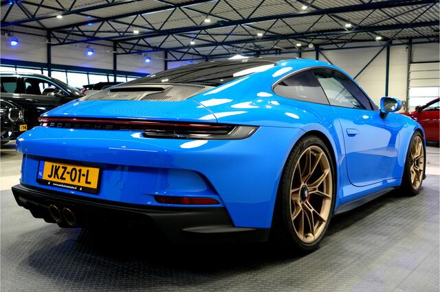 Porsche 911 4.0 GT3 Touring 375kW/510pk PDK7 FULL XPELL + FRONT LIFT + IPE EXHAUST + CAMERA + ACHTERASBESTURING + 18-WEG STOELEN + CARBON DAK + PDLS+ GETINT MATRIX LED + STOELVERWARMING + CAMERA + BOSE SOUND + LICHT DESIGN + PARKSENSOREN + 20/21" LM-VELGEN!!