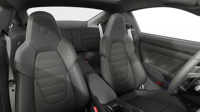 Porsche 911 Carrera 4 GTS