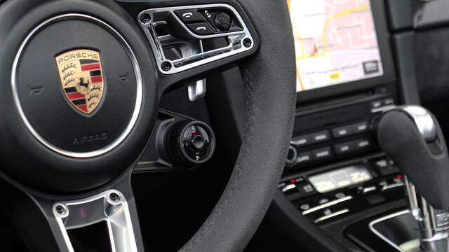 Porsche 911 Cabrio 3.0 Carrera 4 GTS | Achterasbesturing | Entry & Drive | BOSE Sound | Sportuitlaat