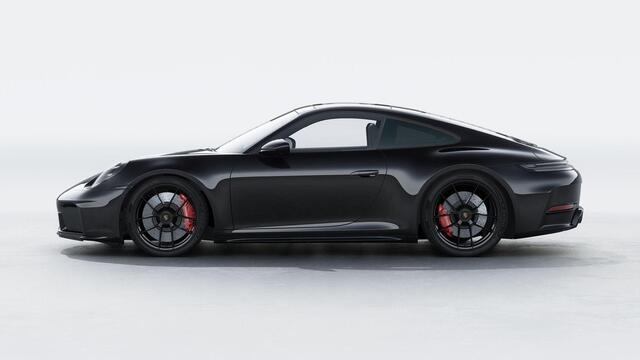 Porsche 911 Carrera 4 GTS