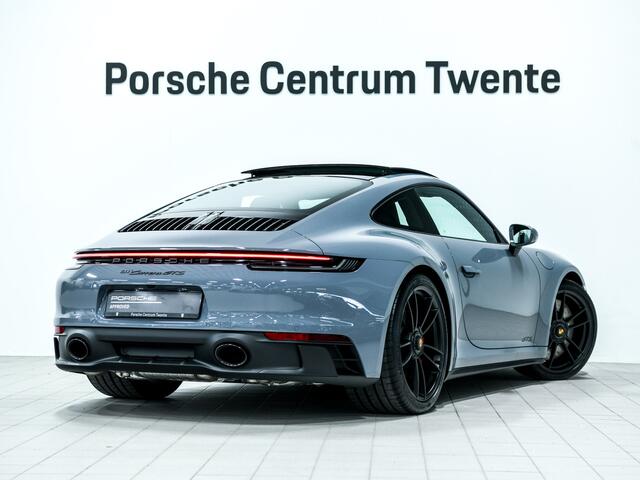 Porsche 911 Carrera GTS