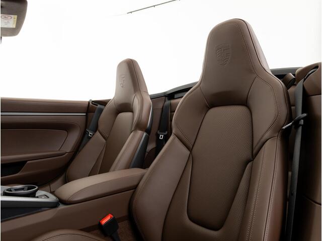 Porsche 911 Carrera Cabriolet