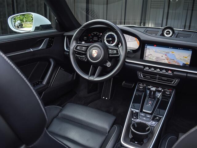 Porsche 911 Cabrio 3.0 Carrera 4 S | NL-AUTO | SPORT DESIGN PACK | 4-WHEEL BESTURING | LIFT SYSTEEM | SPORT CHRONO | 18-WEGS MEMORY SEATS | BURMESTER SOUND | ADAPTIVE CRUISE | CARBON PACK | MATRIX LED | 360 CAMERA | NEW PRICE: 236.000