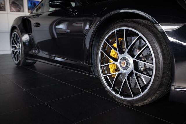 Porsche 911 3.8 Turbo S