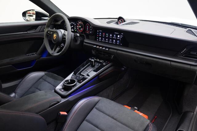 Porsche 911 3.0 Carrera GTS | Aerokit | Glazen schuifdak | Bose | Lift | Sportuitlaat |