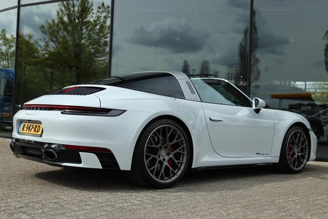 Porsche 911 Targa 4S 3.0 450 PK 992 ORIG. NL | SPORTDESIGN | 18-WEG | CHRONO | SPORTUITLAAT | 360 CAMERA | BOSE | 20 INCH LMV