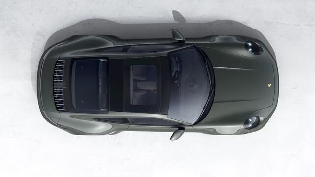 Porsche 911 Carrera 4 GTS