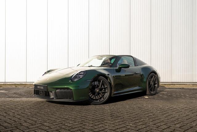 Porsche 911 Targa 4 GTS | Lift | Sportuit | 360 Cam | Sport Chrono