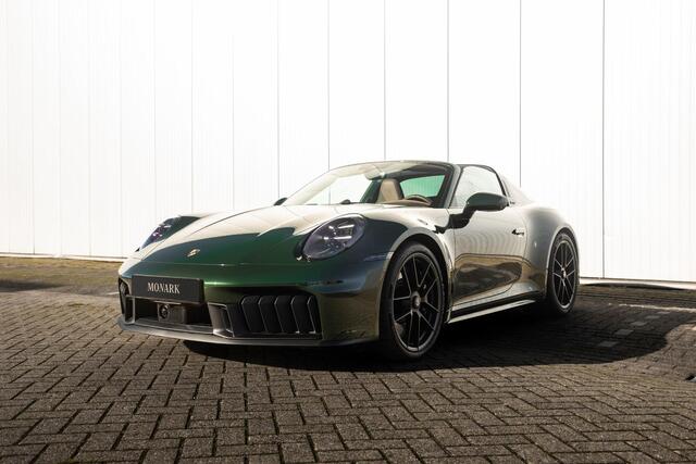 Porsche 911 Targa 4 GTS | Lift | Sportuit | 360 Cam | Sport Chrono