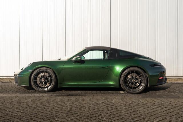 Porsche 911 Targa 4 GTS | Lift | Sportuit | 360 Cam | Sport Chrono