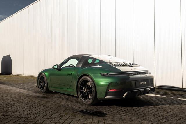 Porsche 911 Targa 4 GTS | Lift | Sportuit | 360 Cam | Sport Chrono