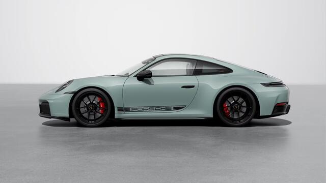 Porsche 911 Carrera GTS