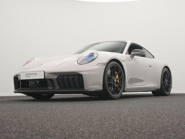 Porsche 911 Carrera GTS