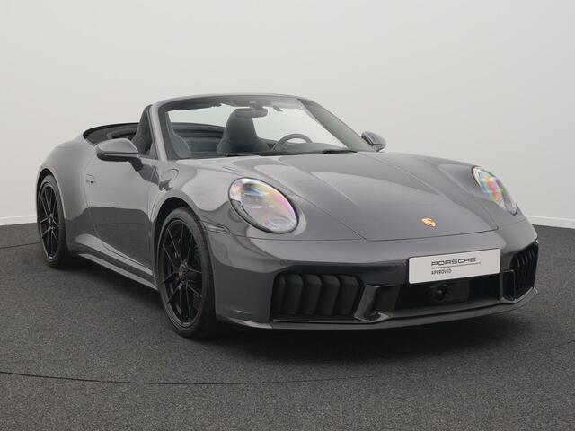 Porsche 911 Carrera 4 GTS Cabriolet