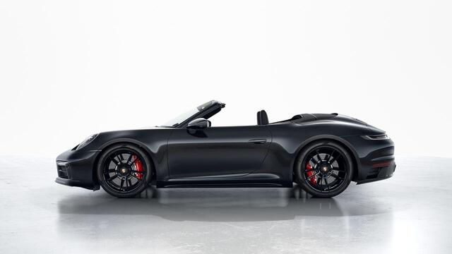 Porsche 911 Carrera 4 GTS Cabriolet