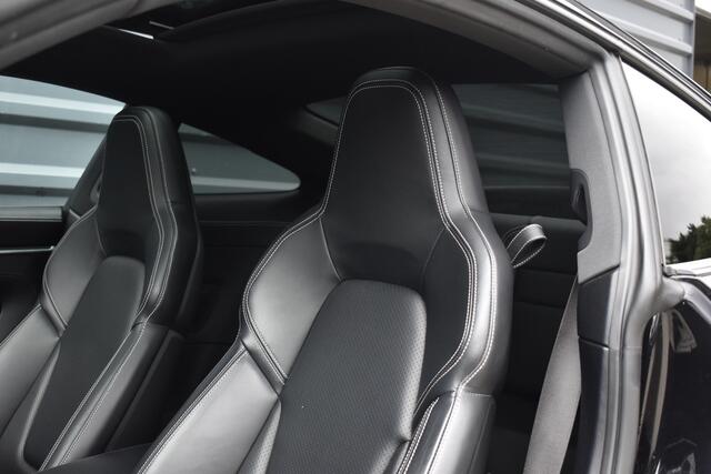 Porsche 911 3.0 Carrera S | Panoramadak | Sportuitlaat | Bose | Achterasbesturing | 20/21'' Wielen |