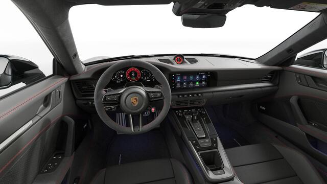 Porsche 911 Carrera 4 GTS